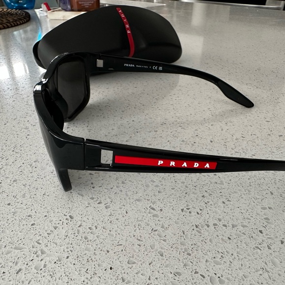 NEW - PRADA LINEA ROSSA Sunglasses - Picture 8 of 10